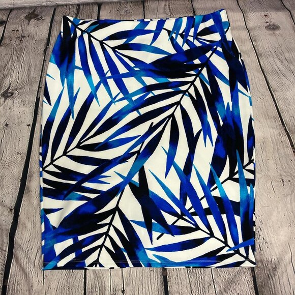 Dresses & Skirts - NYCC Bamboo Print Midi Skirt | Women's Size L